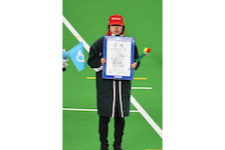 ���N���q1500m 8�ʂ̕\�����󂯂�ꗈ�I��